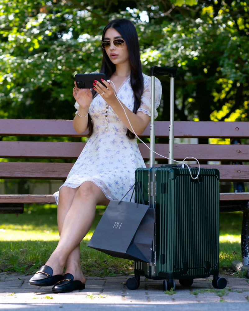 Carry-On: All-in-One 19" - Image 29