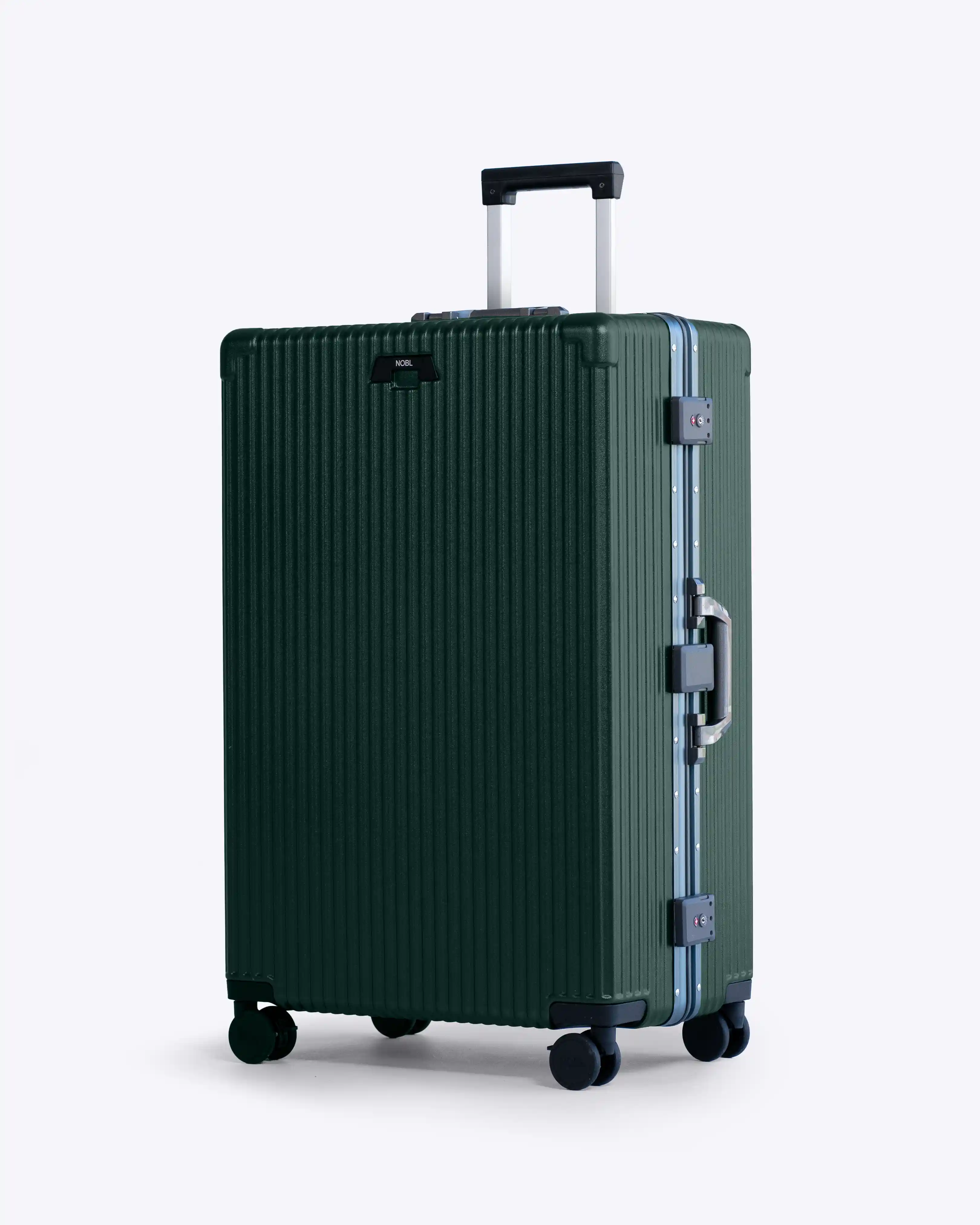 Check-in: All-in-One 28" - Image 14