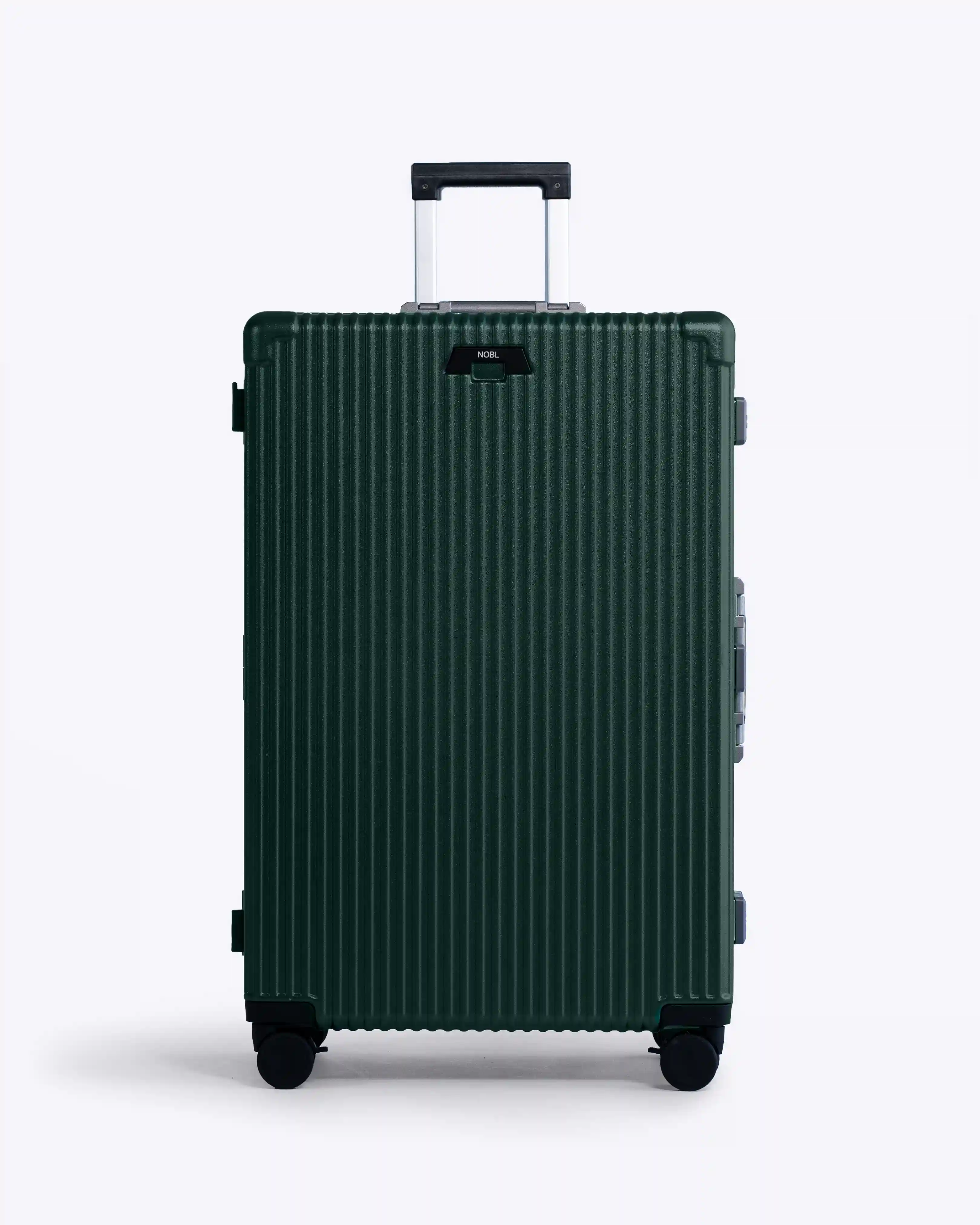 Check-in: All-in-One 28" - Image 17