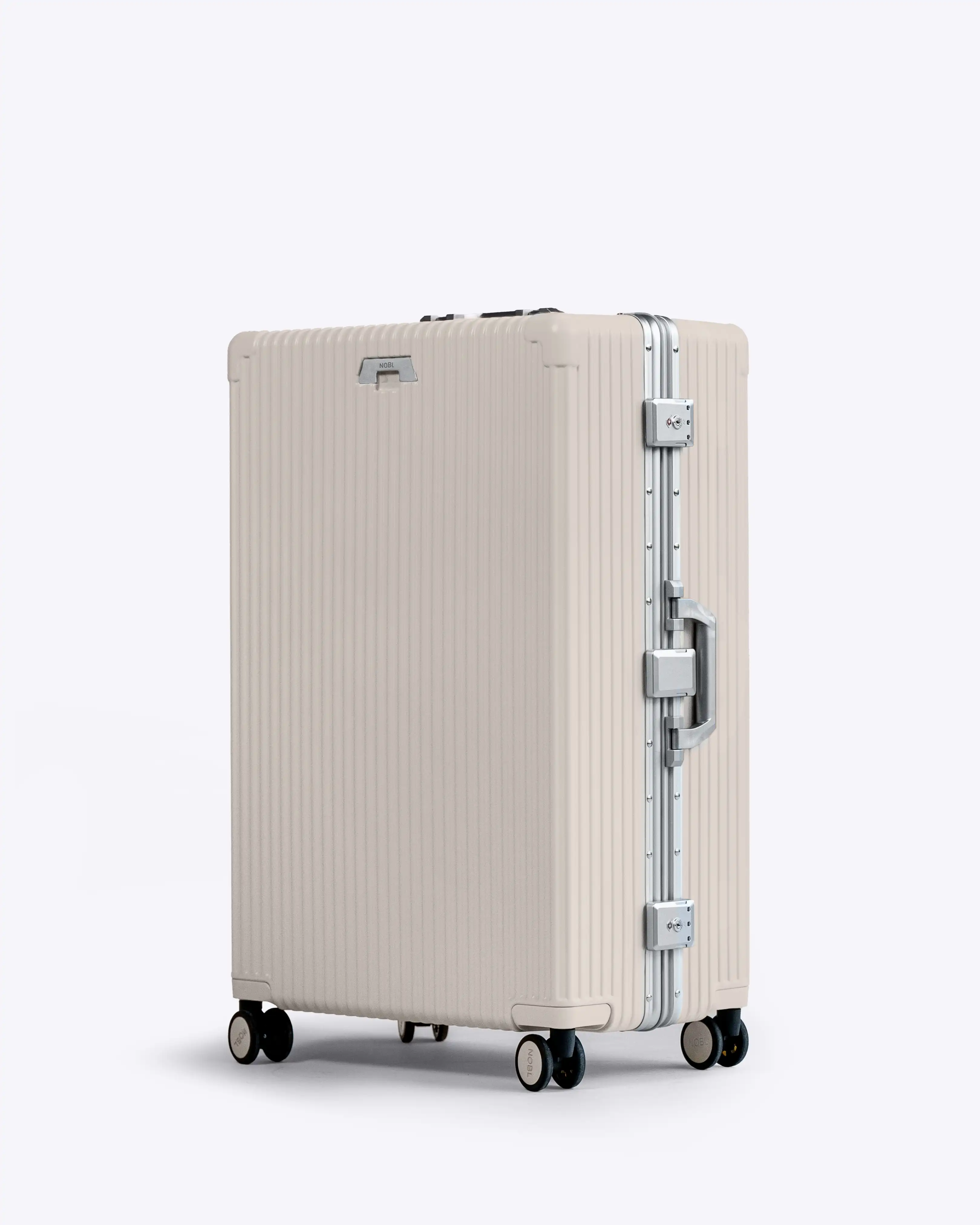 Check-in: All-in-One 28" - Image 25