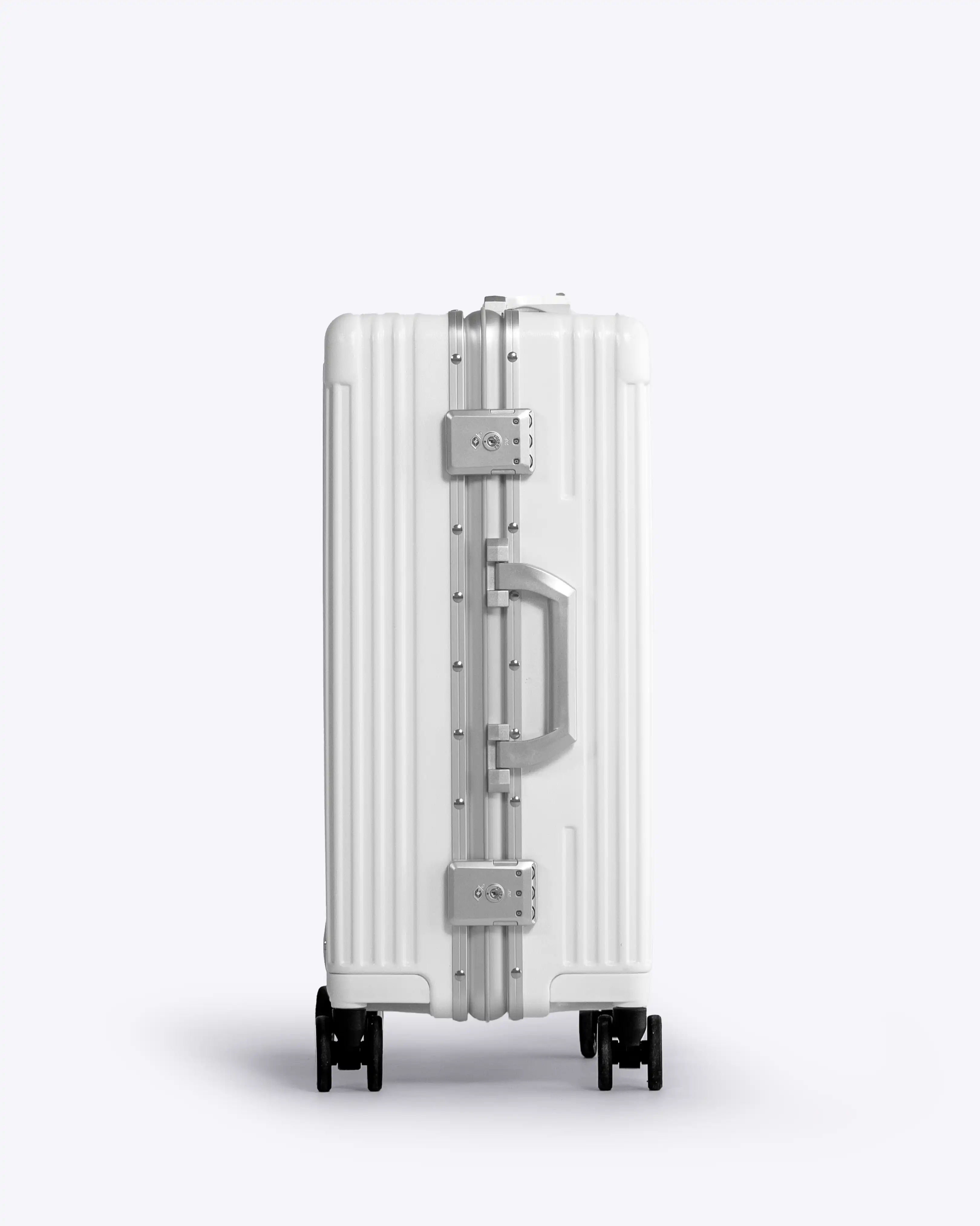 Check-in Medium: All-in-One 24" - Image 20